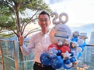 News_Mainfreight Asia Billy Zhang 20 years service legend  - 400x300-Mainfreight Asia Billy Zhang 20 years service legend 